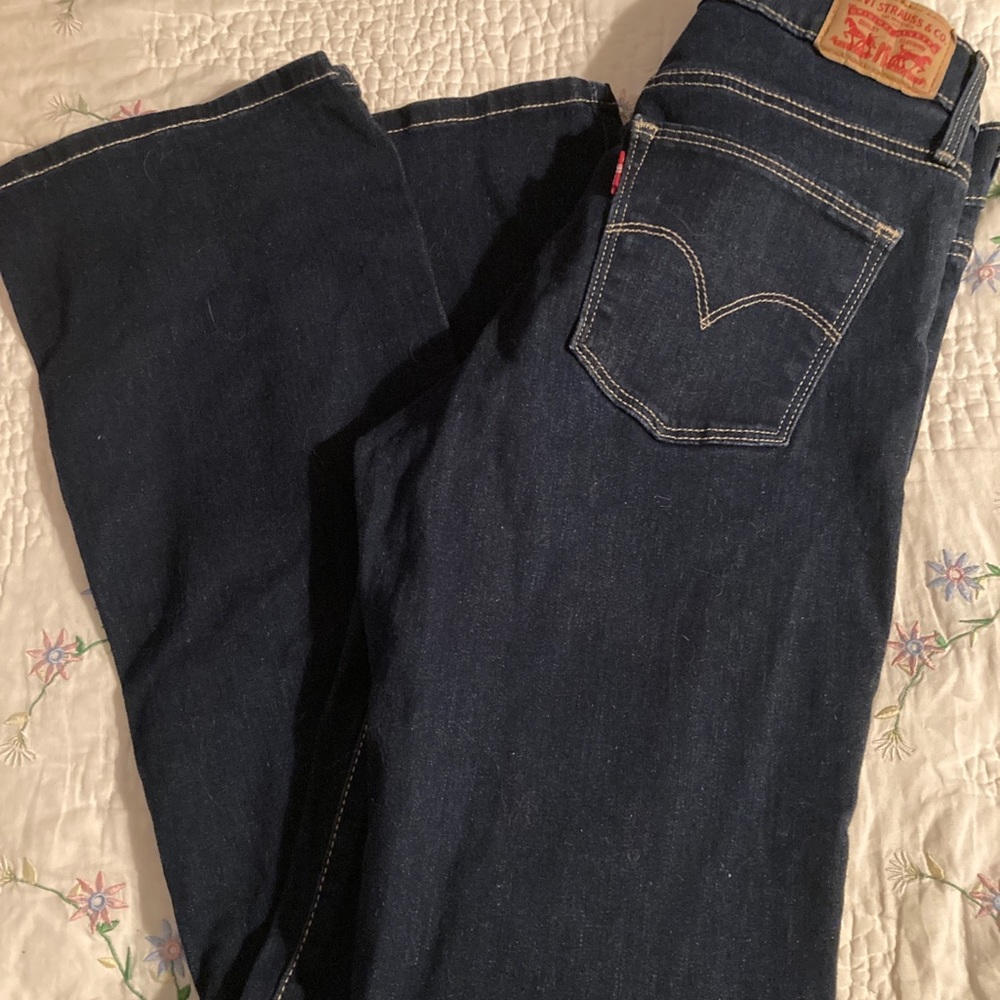 Slimming bootcut Levi’s 28x30